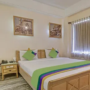 Treebo Komfort Suites, 3 Km From Palace India